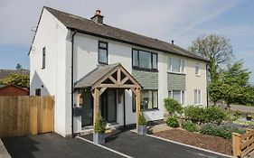 Ananda House